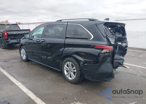 2023 Toyota Sienna Xse z USA, uszkodzony, nr VIN 5TDXSKFC7PS086713